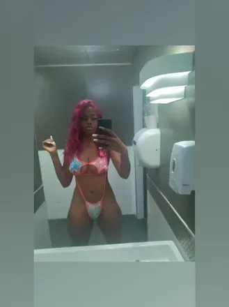 OnlyFans cuenta darealbellab avatar 1
