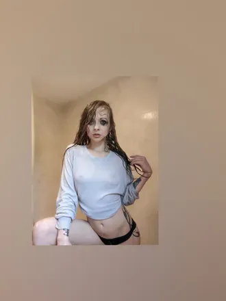 OnlyFans cuenta harlisaquinn header 2