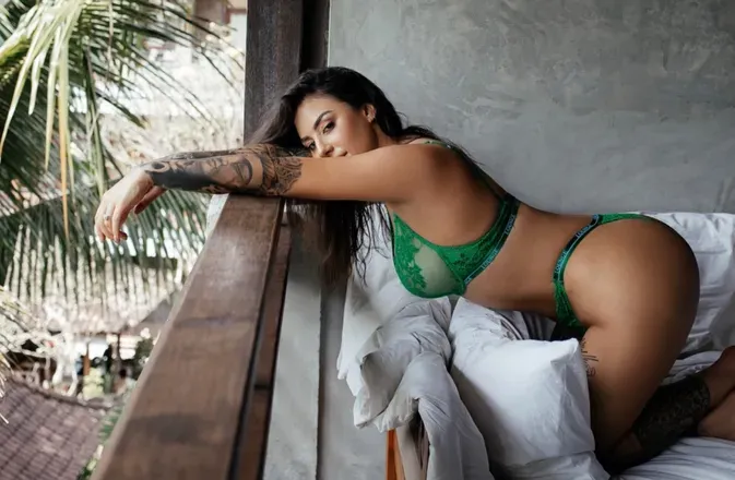 OnlyFans cuenta slimthiccmick header 2