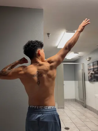 OnlyFans cuenta lulbabyayro header 2