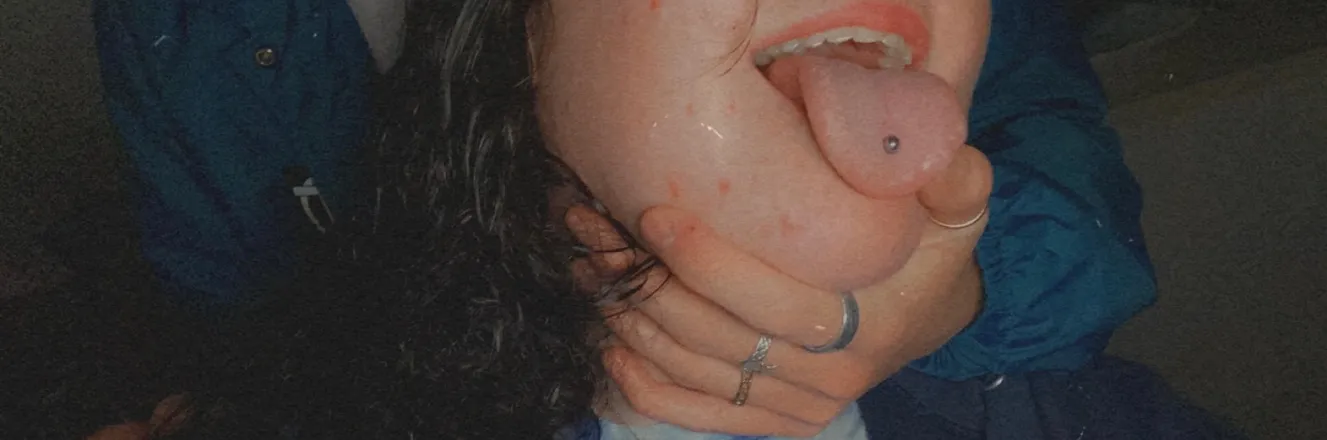 OnlyFans account  victoriapaige0923 header 2