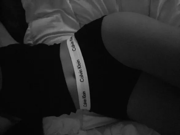 OnlyFans cuenta mia.campbell19 header 2