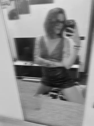 OnlyFans account  ninaisa header 2