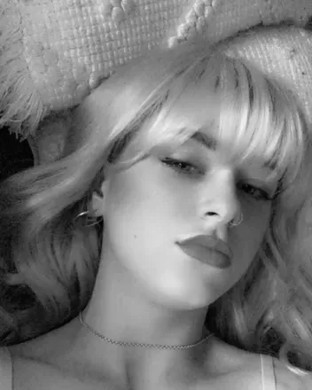 OnlyFans cuenta ilovetina avatar 1