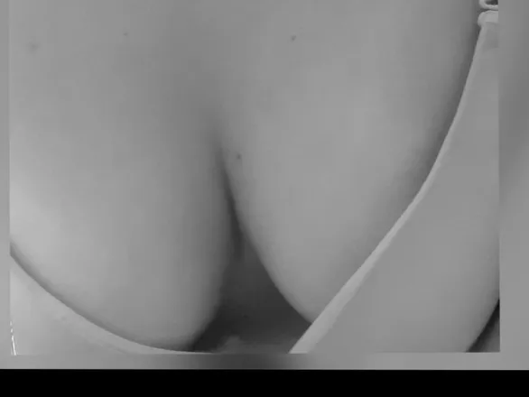OnlyFans account  amoret03 header 2