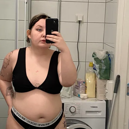 OnlyFans cuenta u81383230 header 2