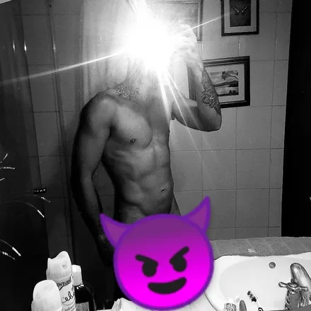 OnlyFans account  santiagoalzatex11 header 2