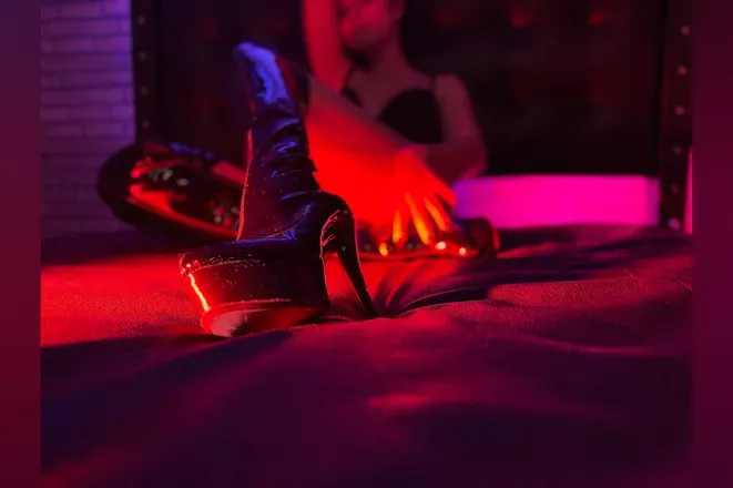 OnlyFans cuenta rosa.west.dom header 2