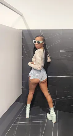 OnlyFans cuenta melaneydenise avatar 1