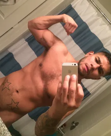 OnlyFans cuenta latinowithtats avatar 1