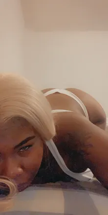 OnlyFans cuenta trinitymixx header 2