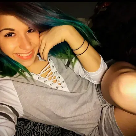 OnlyFans cuenta justpeachybae header 2