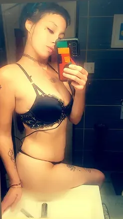 OnlyFans cuenta tryxiiexo avatar 1