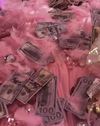 OnlyFans cuenta k.isforkashh header 2
