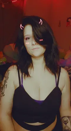 OnlyFans cuenta amethyst_wolfie2 avatar 1