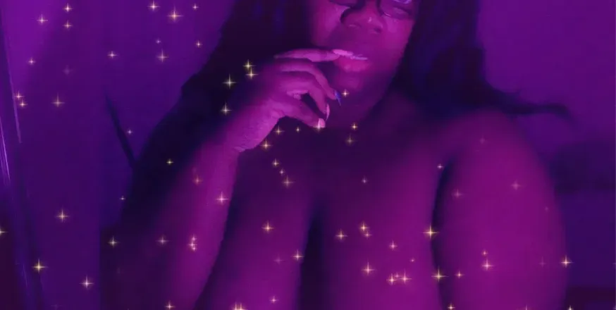 OnlyFans cuenta xo.quan header 2