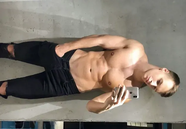 OnlyFans cuenta oliver_cartier header 2