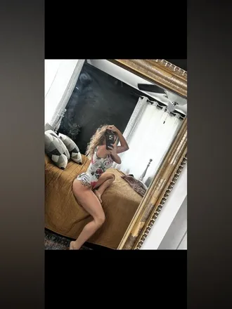 OnlyFans cuenta 410thickandslim header 2
