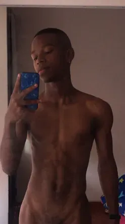 OnlyFans cuenta whos_bryan avatar 1