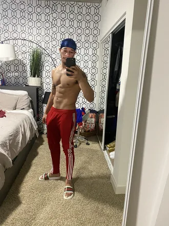 OnlyFans account  lashalln header 2