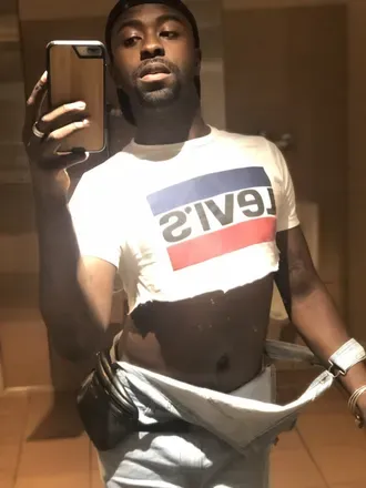 OnlyFans account  u79453921 avatar 1