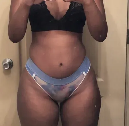 OnlyFans cuenta sexypeach888 avatar 1