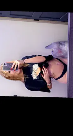 OnlyFans cuenta notyourbadbunny header 2