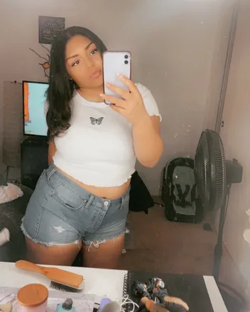OnlyFans cuenta noemi_hoop header 2
