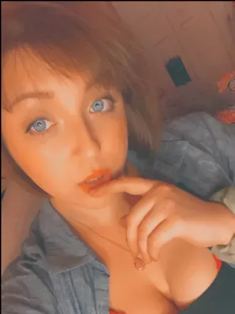 OnlyFans cuenta your_emo_baby_uwu avatar 1