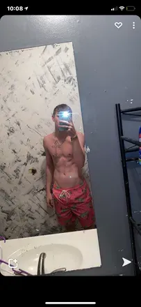OnlyFans of comegetme03