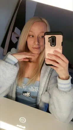 OnlyFans account  lewdkitty avatar 1
