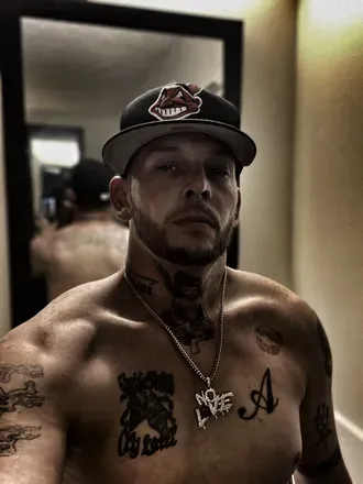 OnlyFans account  johnny8230 avatar 1