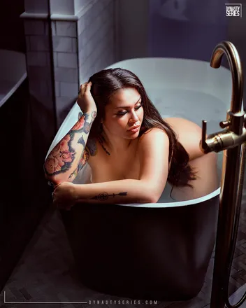 OnlyFans cuenta sarahhjaney header 2