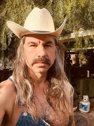 OnlyFans account  goodjobcowboyfree avatar 1