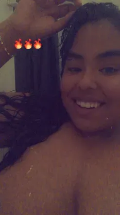 OnlyFans account  yallfavoriteplusgirl avatar 1