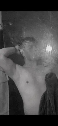 OnlyFans cuenta maniehub header 2