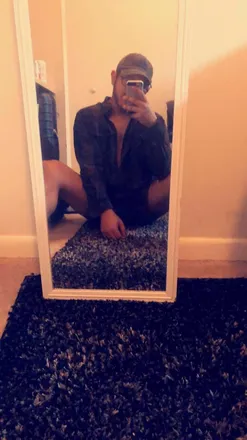 OnlyFans cuenta simplyme_jr header 2