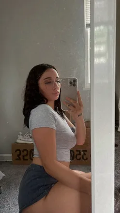 OnlyFans cuenta a.vanii header 2