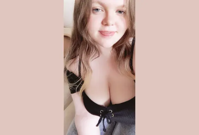 OnlyFans cuenta rosaliefang avatar 1