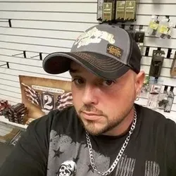 OnlyFans account  mikew1984 avatar 1