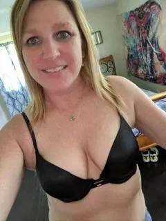 OnlyFans cuenta ms.kari avatar 1