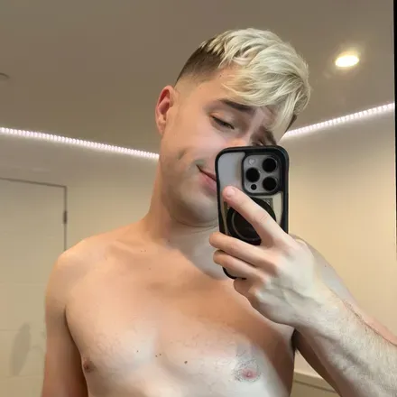 OnlyFans cuenta pupkaden avatar 1
