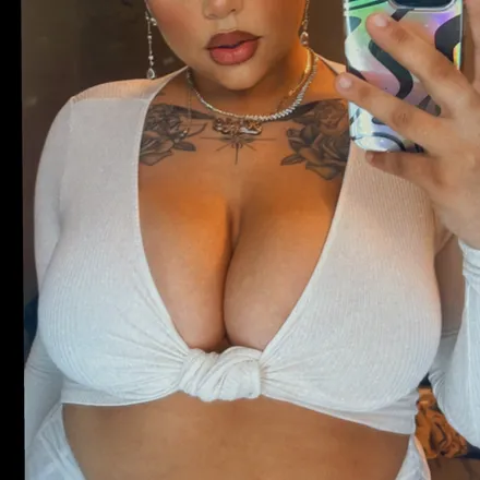 OnlyFans cuenta nuxx2 header 2