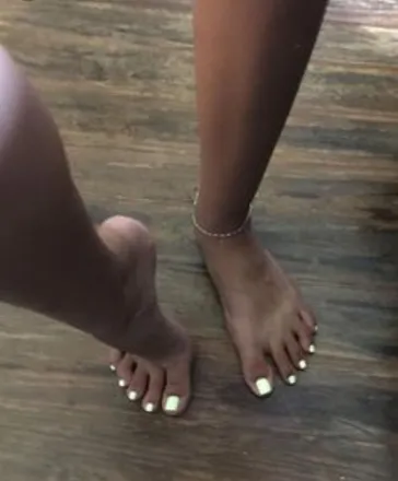OnlyFans cuenta mami_canela header 2