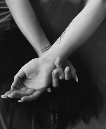 OnlyFans cuenta peachharlot header 2