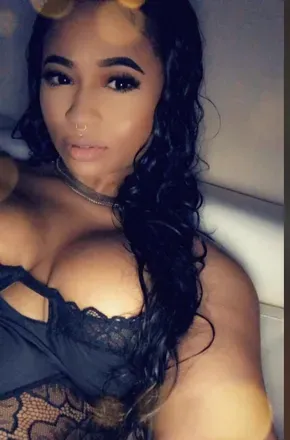 OnlyFans cuenta iamchelsearenee avatar 1