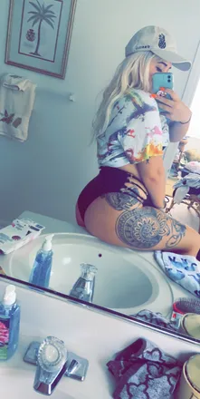 OnlyFans cuenta shannonmarie60 header 2
