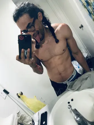 OnlyFans account  arrrca avatar 1