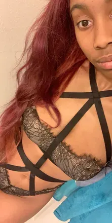 OnlyFans account  funnybooluv avatar 1