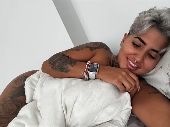 OnlyFans cuenta sexyqueen_1997 header 2